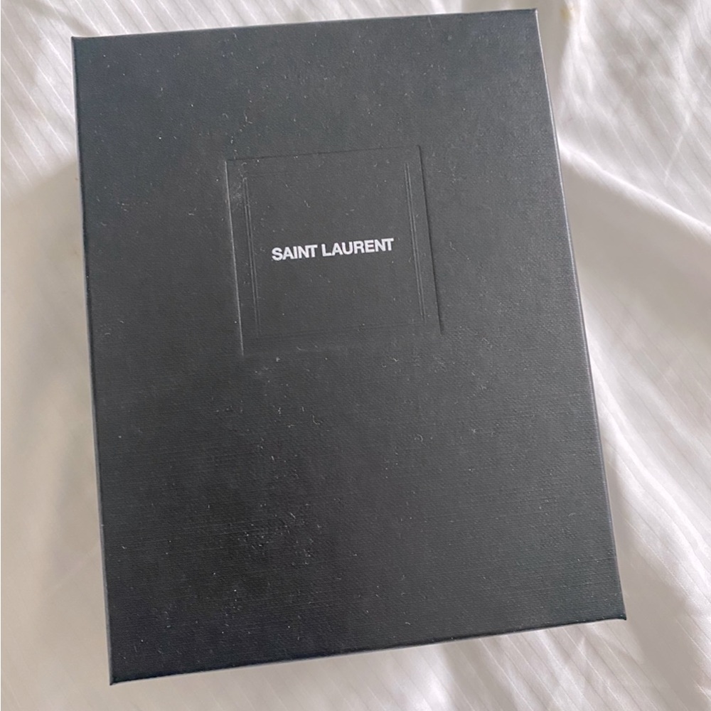Saint Laurent box